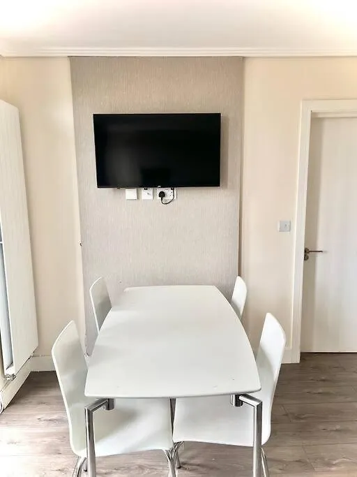 Apartment Luxurious 2 Bedroom Flat In Central London