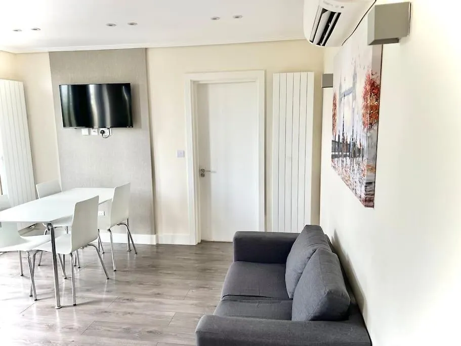 Apartment Luxurious 2 Bedroom Flat In Central London United Kingdom