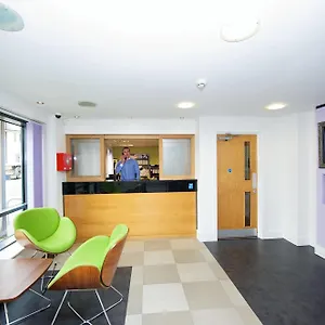 Citylivein Grove Street Apartment Edinburgh